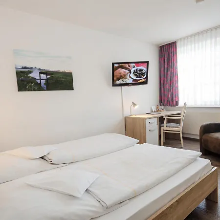 Lange Hotel 3*